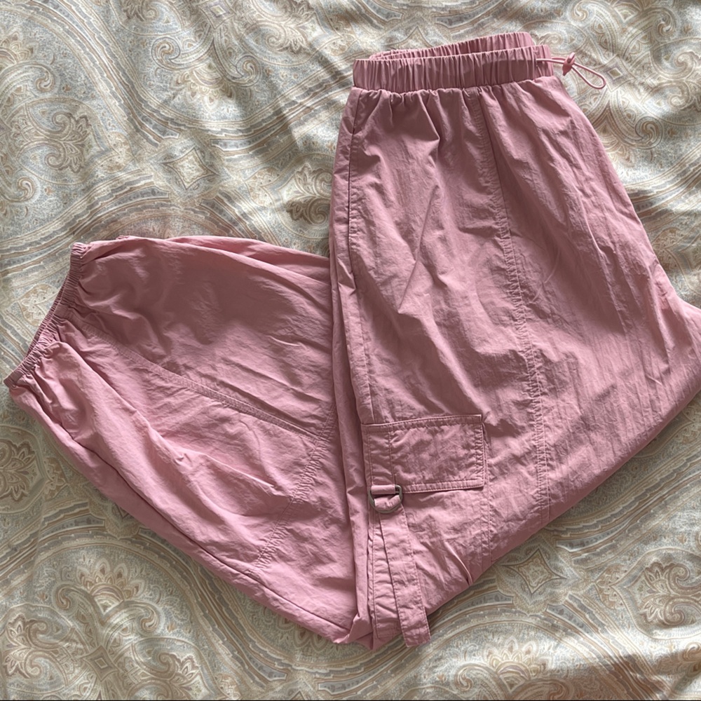 Dusty Pink Cropped Cargo Jogger Pants - Picture 11 of 11